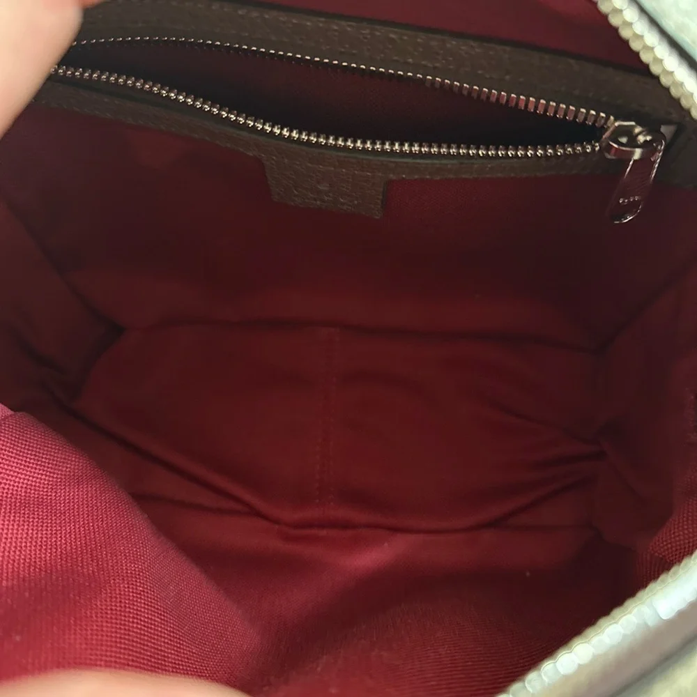 AUTHENTIC Gucci GG Supreme Tote Shoulder Bag - Picture 8 of 13